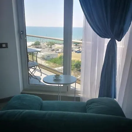 Modern In Alezzi Apartmán