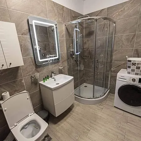 Modern In Alezzi Apartmán Năvodari