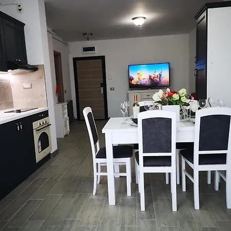 Apartmán Modern In Alezzi *